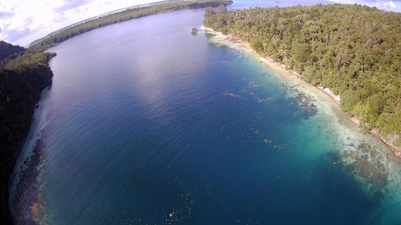 Meos Ambower Homestay Raja Ampat Fam Exteriér fotografie
