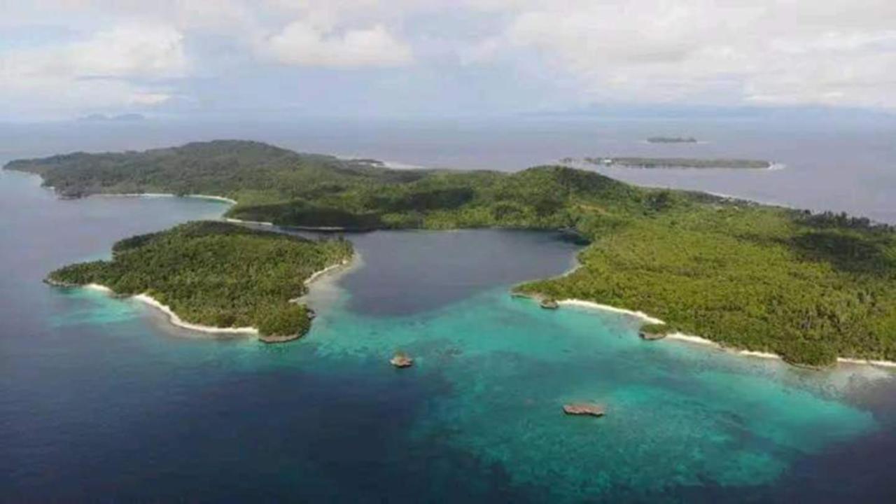 Meos Ambower Homestay Raja Ampat Fam Exteriér fotografie