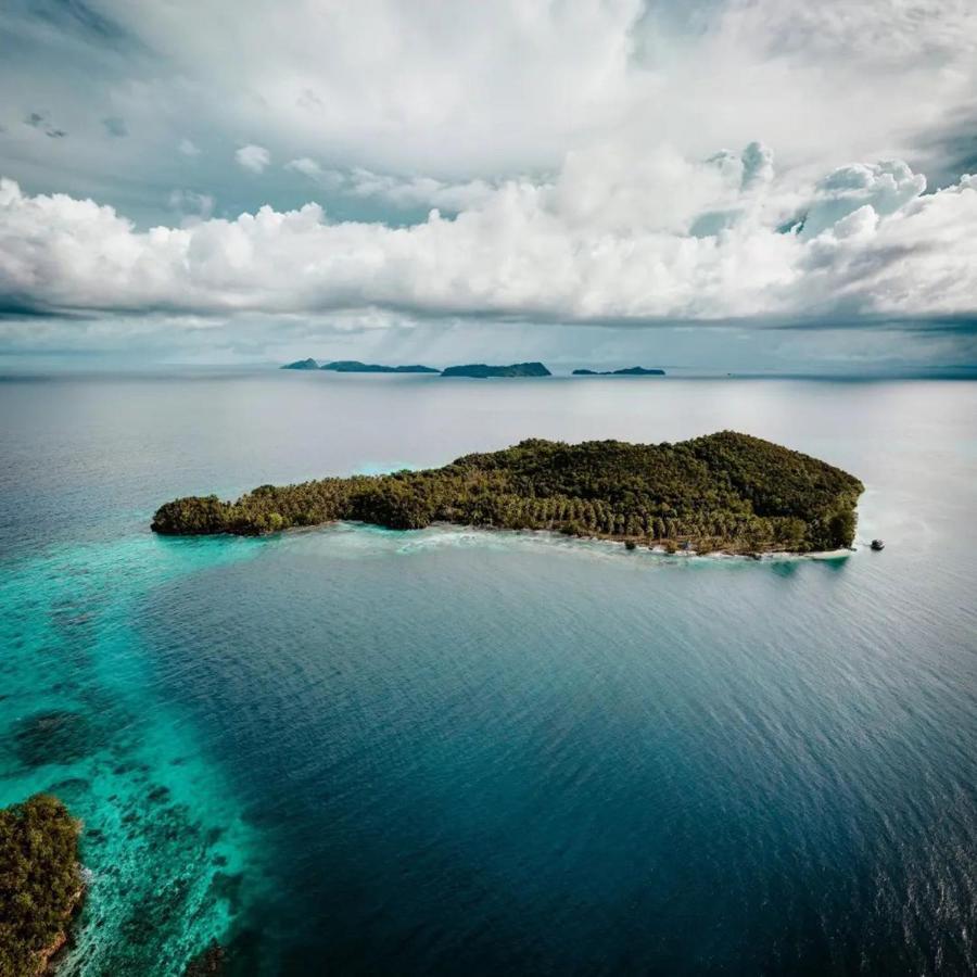 Meos Ambower Homestay Raja Ampat Fam Exteriér fotografie