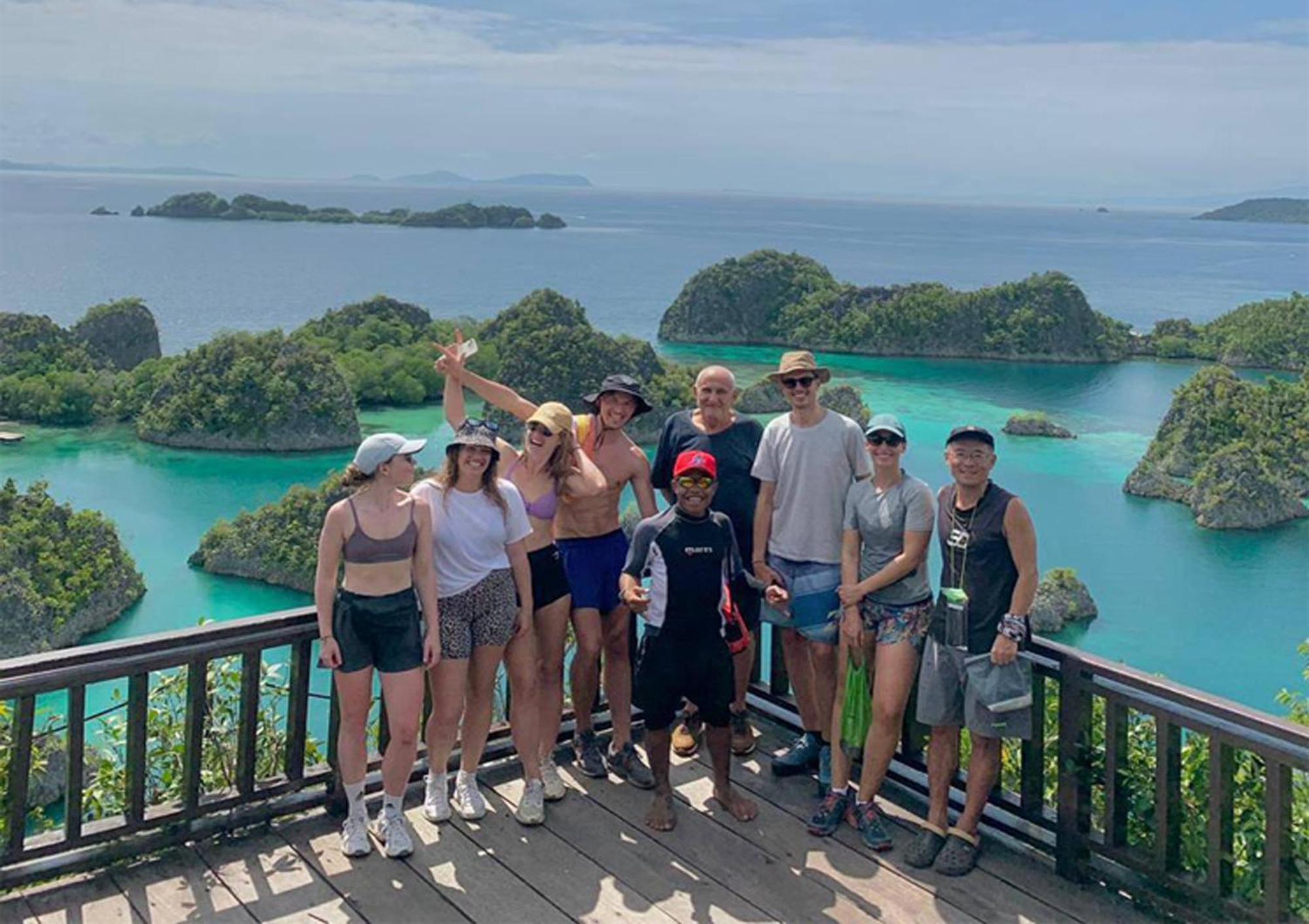 Meos Ambower Homestay Raja Ampat Fam Exteriér fotografie